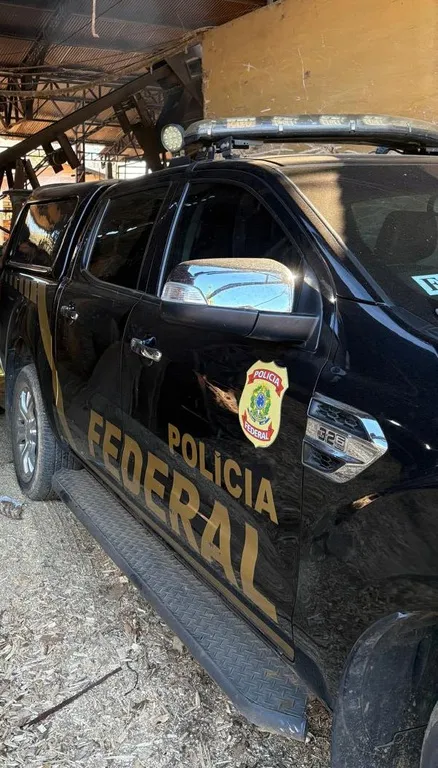 PF incinera 860 kg de drogas apreendidas em Ji-Paraná