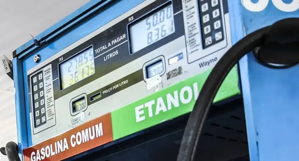 Governo aumenta mistura de etanol na gasolina para 32%